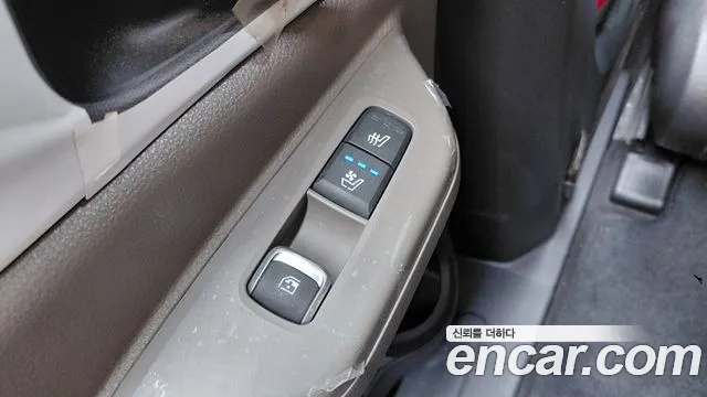 Kia Carnival Generation 4 — Фото автомобиля 26