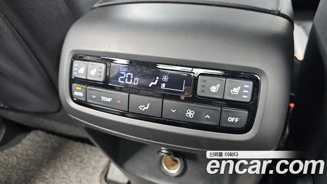 Hyundai Palisade Palisade Дизель 2.2 2WD — Фото автомобиля 27