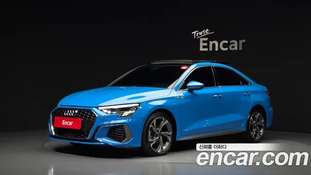 Фотография автомобиля — Audi A3 8Y