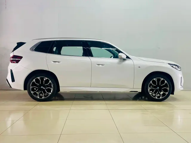 BMW X3 — Фото автомобиля 4
