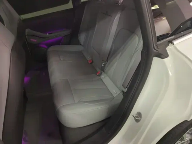 Nio ET5 Touring — Фото автомобиля 16