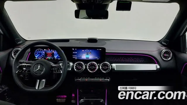 Mercedes-Benz EQB — Фото автомобиля 7