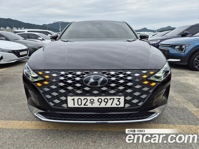 Фотография автомобиля — Hyundai Grandeur Grandeur (New)