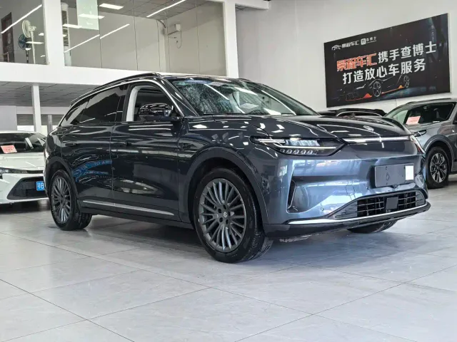 Leapmotor C11 — Фото автомобиля 3