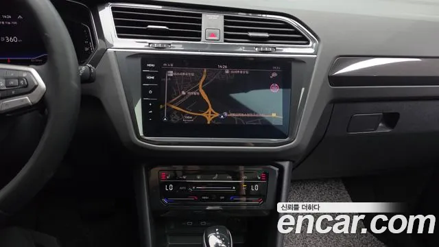 Volkswagen Tiguan — Фото автомобиля 19