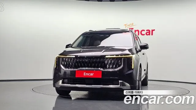 Kia Carnival Generation 4 — Фото автомобиля 3