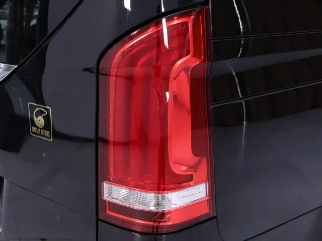 Mercedes-Benz V-Class — Фото автомобиля 9