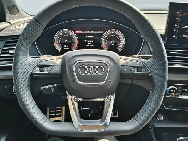 Audi Q5L — Фото автомобиля 6