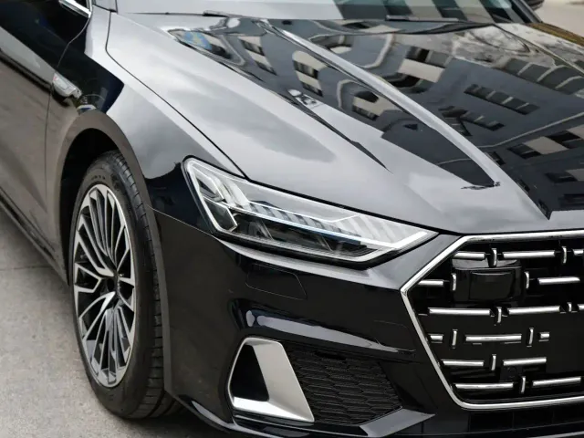 Audi A7L — Фото автомобиля 5