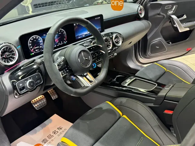 Mercedes-Benz A-Class AMG — Фото автомобиля 6