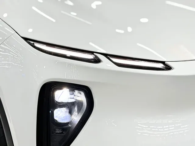Nio EC6 — Фото автомобиля 17