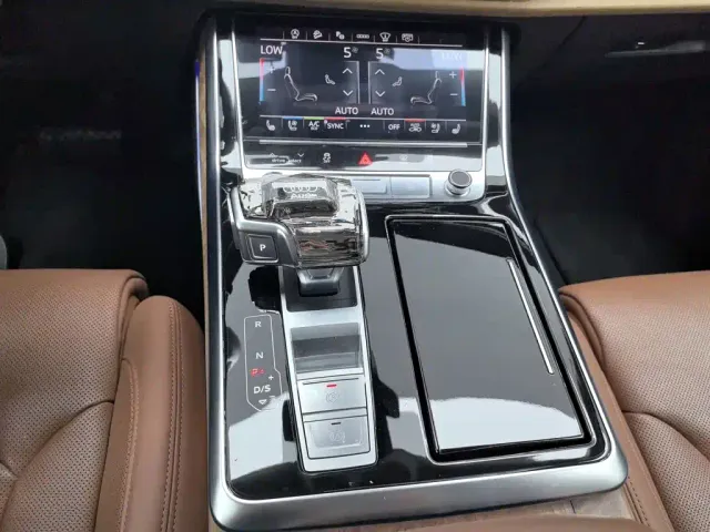 Audi Q7 — Фото автомобиля 13
