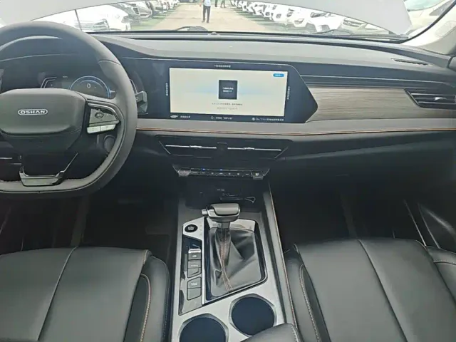 Changan X7 Plus — Фото автомобиля 13