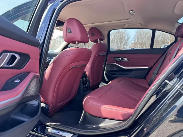 BMW 3 Series — Фото автомобиля 10