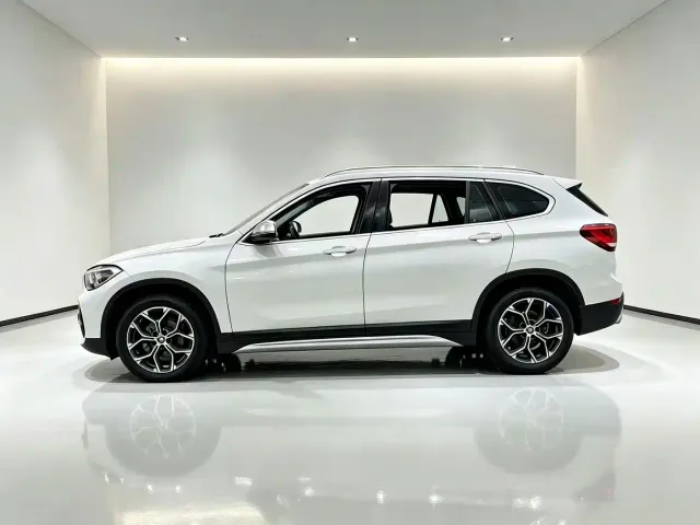 BMW X1 — Фото автомобиля 7
