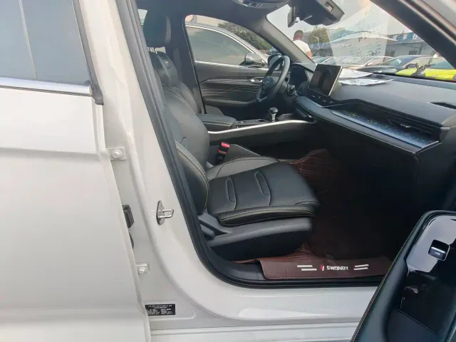 Geely Xingrui — Фото автомобиля 6
