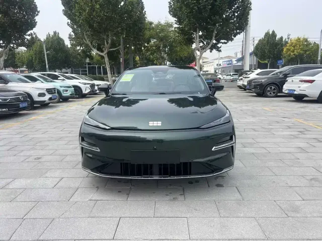 Geely Galaxy Xingyao 8 — Фото автомобиля 2