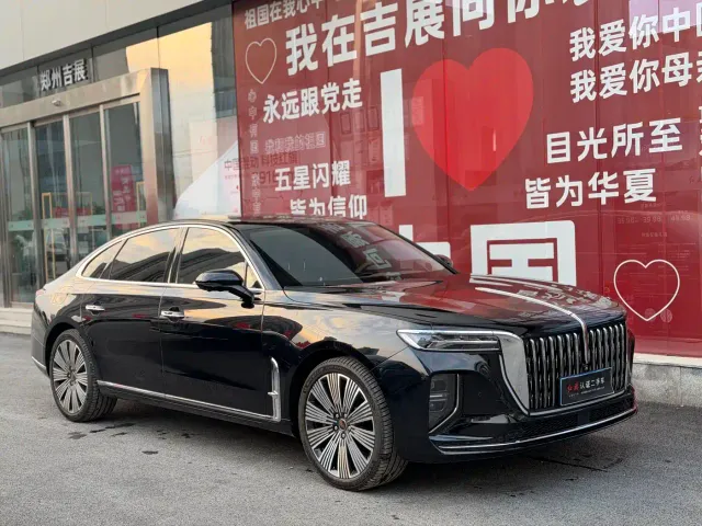Hongqi H9 — Фото автомобиля 8