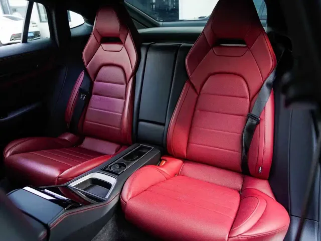 Porsche Panamera — Фото автомобиля 19