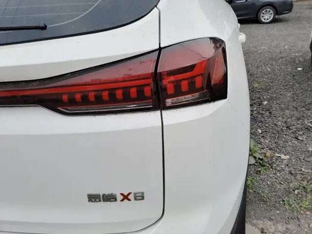 Sehol X6 — Фото автомобиля 7