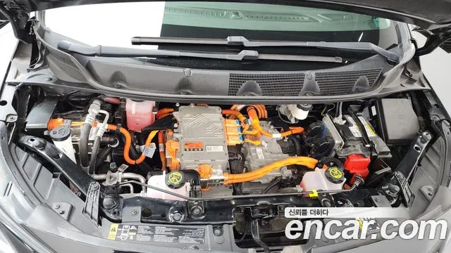 ChevroletGMDaewoo Bolt EV — Фото автомобиля 6
