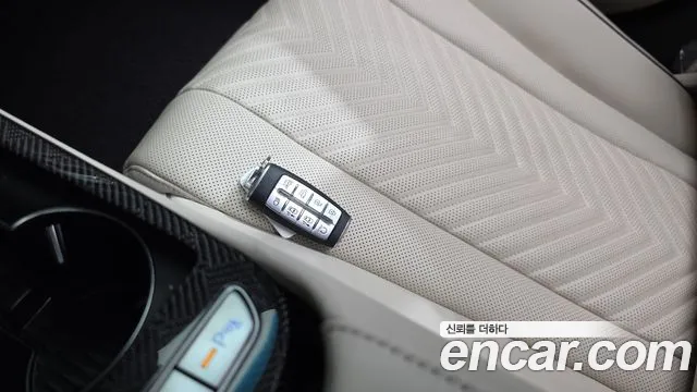 Genesis G80 Бензин 3.5 турбо AWD — Фото автомобиля 26