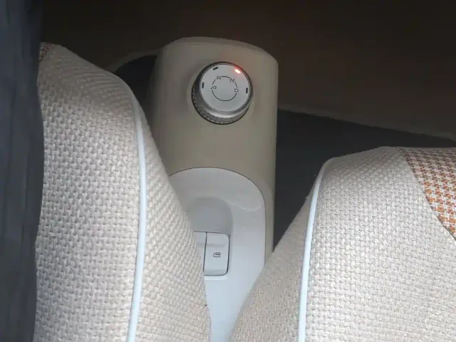 Wuling Hongguang Mini EV — Фото автомобиля 16