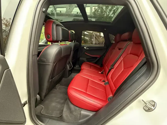 Porsche Macan — Фото автомобиля 10
