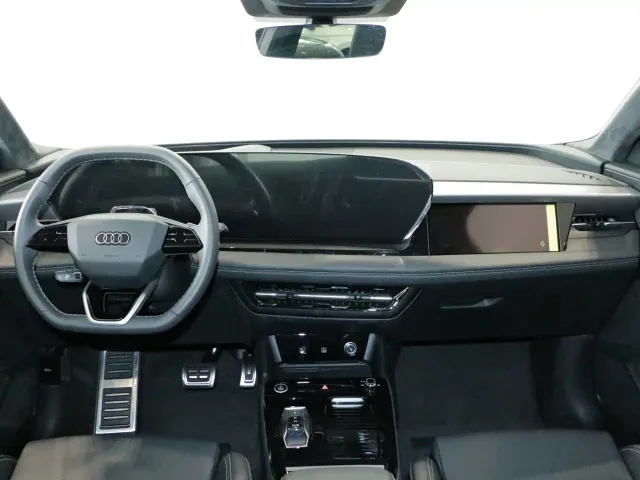 Audi Q6L e-tron — Фото автомобиля 7