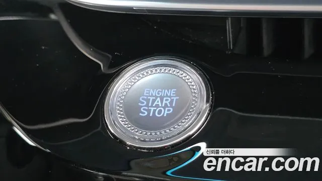 Genesis G80 Бензин 2.5 турбо 2WD — Фото автомобиля 25