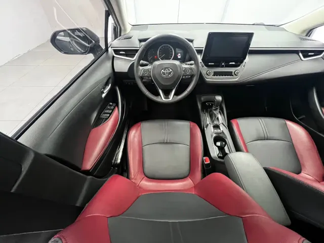 Toyota Corolla — Фото автомобиля 8
