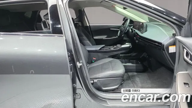 Kia EV6 — Фото автомобиля 11
