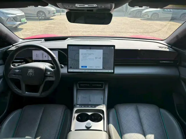 BYD Qin L — Фото автомобиля 8