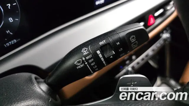 Kia Seltos New — Фото автомобиля 27