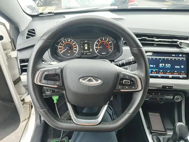 Chery Tiggo 3x — Фото автомобиля 10