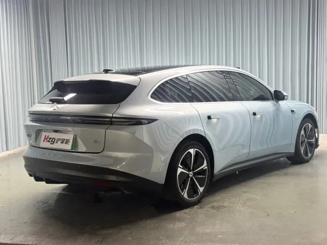 Nio ET5 Touring — Фото автомобиля 9