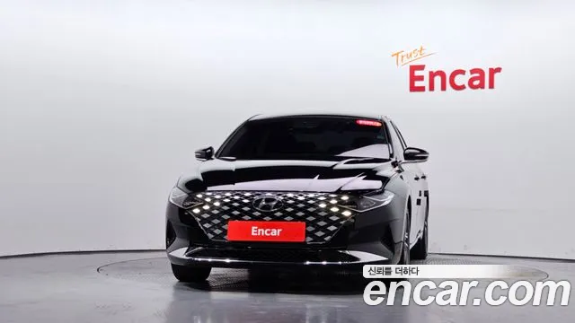 Hyundai Grandeur Новый Grandeur IG — Фото автомобиля 3