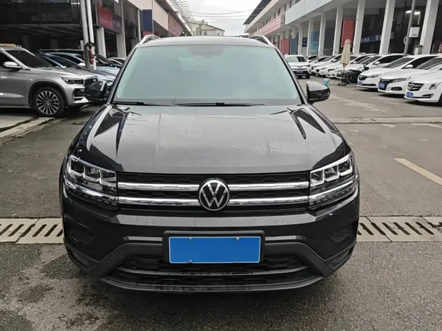 Volkswagen Tharu — Фото автомобиля 3