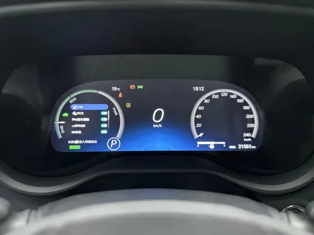 Toyota Granvia — Фото автомобиля 21