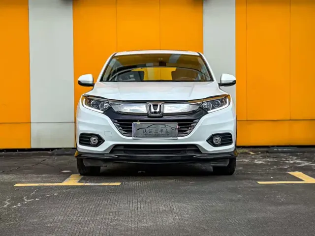Honda Vezel — Фото автомобиля 2