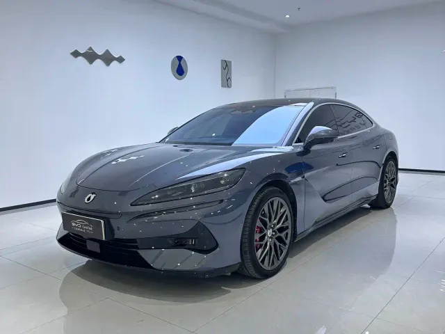 Фотография автомобиля — Denza Z9