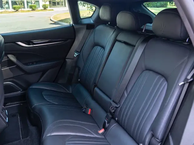 Maserati Levante — Фото автомобиля 17