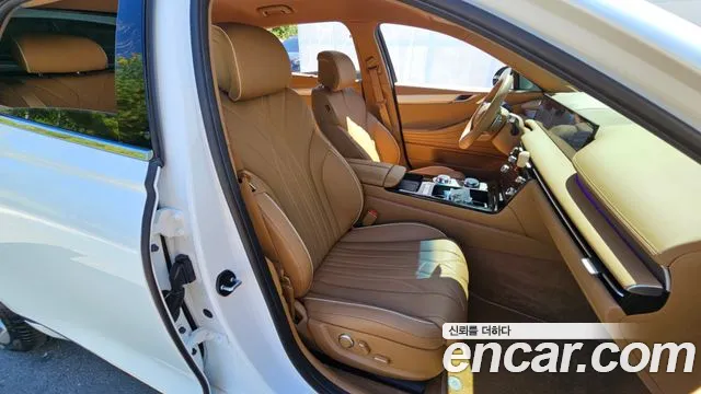 Genesis G80 Бензин 2.5 турбо AWD — Фото автомобиля 26