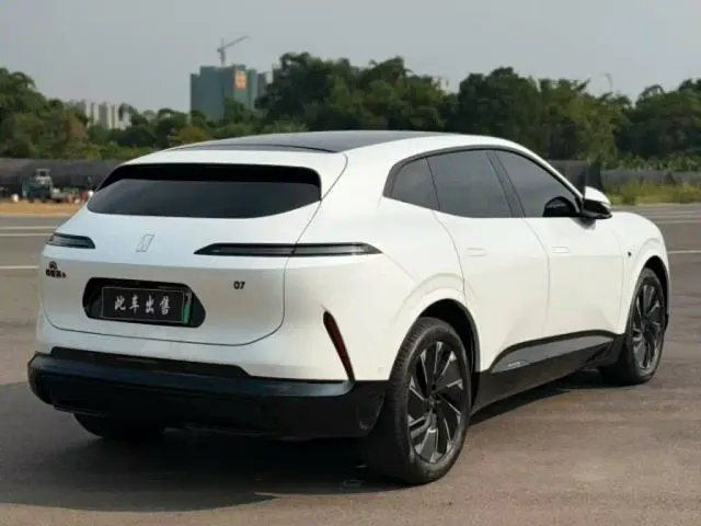 Avatr Avatr 07 2024 Max Pure Electric AWD — Фото автомобиля 3