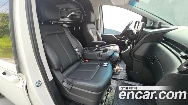 Hyundai Staria Staria L3.5 Карго 3 места — Фото автомобиля 25