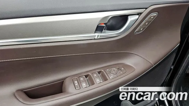 Hyundai Grandeur Новый Grandeur IG — Фото автомобиля 22
