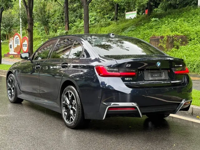 BMW i3 — Фото автомобиля 5