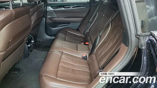 BMW Gran Turismo — Фото автомобиля 7