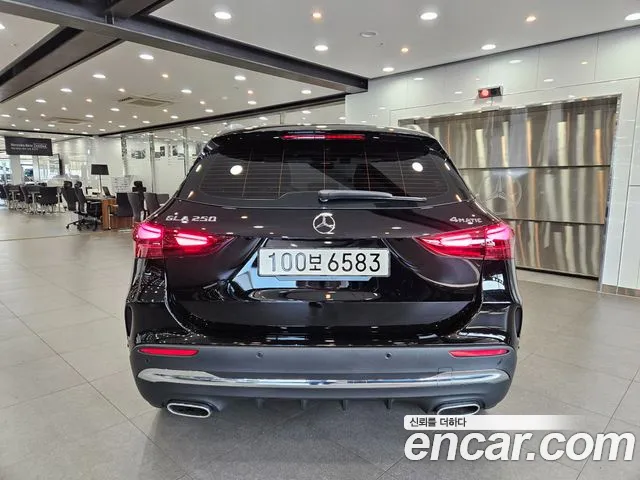 Mercedes-Benz GLA-Class H247 — Фото автомобиля 4