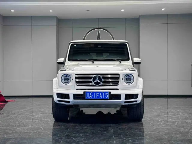 Mercedes-Benz G-Class — Фото автомобиля 2